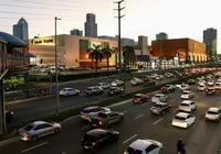 Trânsito lento na região do Salvador Shopping é alvo de reclamações imagem