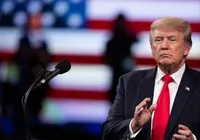 Trump ameaça tarifas a países que atacam big techs dos EUA imagem