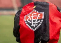 Vitória vai vencer o Bragantino? Saiba os palpites das IAs imagem
