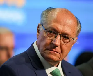 Alckmin detona Eduardo Bolsonaro: 'trabalha contra interesse do país'