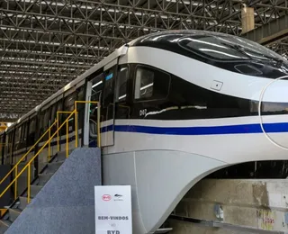 BYD assume linha de trem inacabada e determina data de inauguração