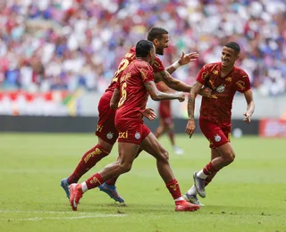 Bahia se mantém soberano contra paulistas no Brasileirão