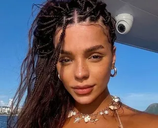 Brunna Gonçalves exibe corpo pós parto e surpreende web