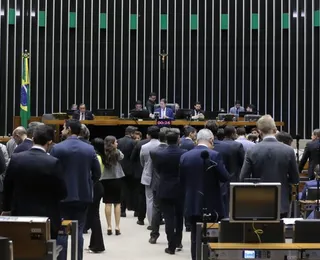 Câmara aprova projeto que impede desconto em aposentadorias