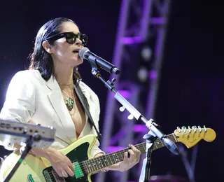 Cantora Thathi estreia a Arena A TARDE com pé direito: "Palco sagrado"