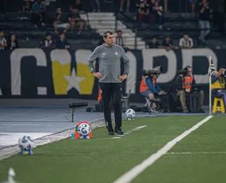 Carille comemora ponto, mas reconhece desempenho abaixo do Vitória