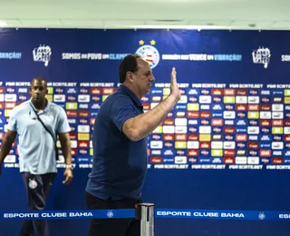 Ceni ignora joias do Bahia mesmo com jogo ganho e com um jogador a mais