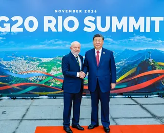 China apoia o Brasil em 'guerra tarifária' com EUA e defende direitos comerciais