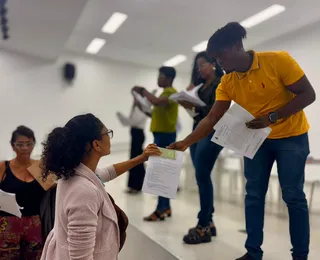 Cuidadores educacionais tomam posse e reforçam inclusão em Camaçari