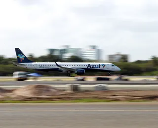 Destinos turísticos ficam sem voos após Azul suspender operação