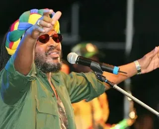 Edson Gomes comanda especial no Palco A Tarde FM antes de festival
