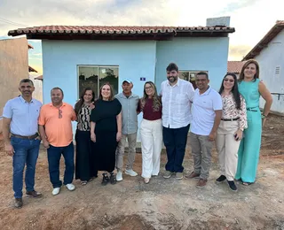 Em Ibirapuã, governo entrega casas populares e espaços esportivos