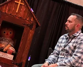 Fatalidade ou maldição? Investigador paranormal morre em turnê com Annabelle