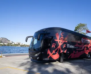 Flamengo fecha parceria inédita com BYD para usar ônibus 100% elétrico