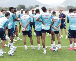Flamengo recebe o Grêmio no Maracanã para manter liderança do Brasileirão