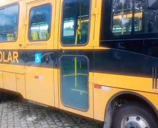 Governo da Bahia entrega novos ônibus escolares após incêndio