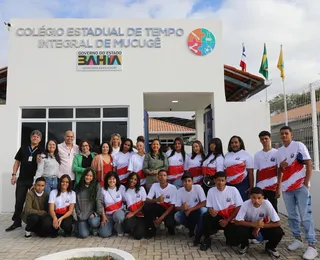 Governo da Bahia inaugura escola de tempo integral em Mucugê