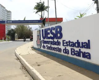 Governo da Bahia paga 2ª parcela do reajuste para professores estaduais