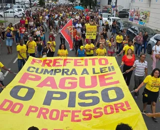 Greve dos professores Salvador: Justiça dobra multa da APLB