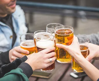 Happy Hour deve ficar mais caro com tarifaço dos EUA; entenda