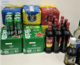 Homem é preso em flagrante após roubar bebidas e ameaçar vendedora