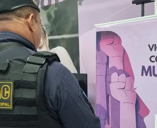 Homem é preso suspeito de importunar mulheres no Farol da Barra