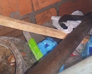 Homem mata esposa com golpes de machado na cabeça após discussão
