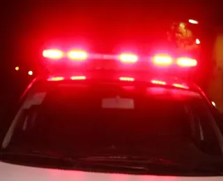 Homem tenta fugir de motel sem pagar e ameaça policiais: “Sou do PCC”