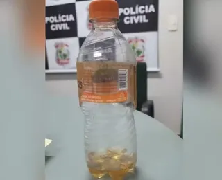 Homens bebem veneno para matar lagarta achando ser cachaça e morrem