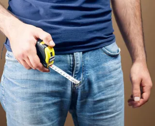 Homens podem ganhar até 4 cm de pênis com procedimento; saiba como