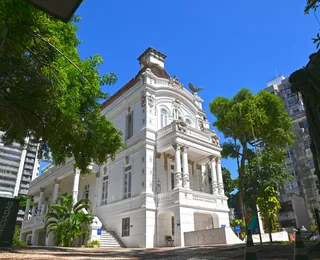 MAC fecha as portas e reabre no sábado com pista de skate