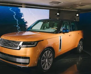 Marca de luxo lança carros com pinturas inspiradas em paisagens brasileiras