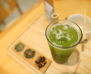 Matcha em Salvador: Guia do chá verde japonês em doces e bebidas