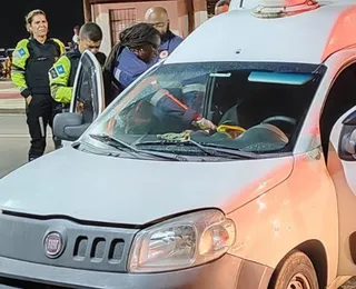 Mistério: corpo é encontrado em carro durante blitz da Transalvador