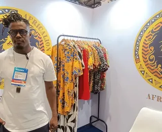Moda no INDEX: marca baiana aposta em couro, búzios e tecido africano