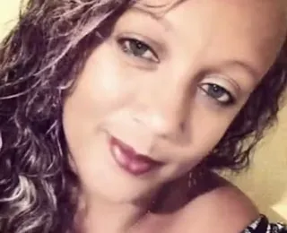 Mulher morre após colisão entre motocicleta e carro na Bahia