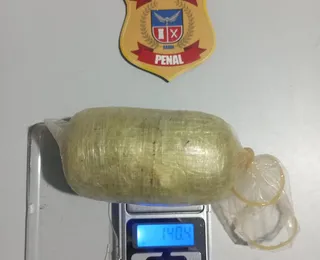 Mulher tenta entrar em presídio com maconha nas partes íntimas