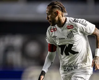 Neymar xinga torcedor após nova derrota do Santos; assista