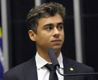 Nikolas Ferreira protocola pedido de impeachment de Lula