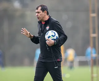No BID, Carille encerra preparação do Vitória em treino único no Sul