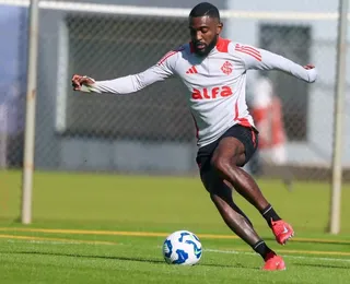 Novo lateral do Vitória deverá ser opção contra o São Paulo; entenda