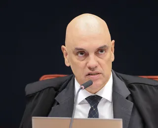 Oposição consegue assinaturas necessárias para impeachment de Moraes