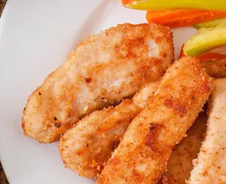 Peito de frango na airfryer: esse é o truque para ficar macio em minutos