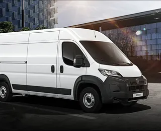 Peugeot Boxer 2026 estreia no Brasil com motor novo e mais tecnologia