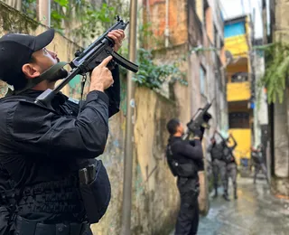 Polícia ocupa Engenho Velho da Federação em combate a facções