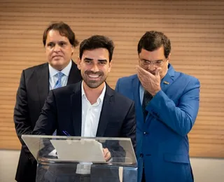 Prefeito de LEM assina termo para regularização fundiária
