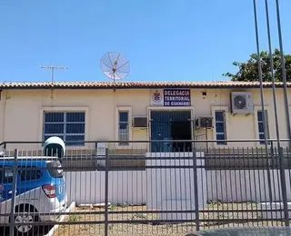 Professor é preso após importunar sexualmente aluno de 14 anos