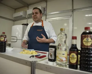Shoyu na cocada? Chef mistura Bahia e Japão em receita que ninguém esperava