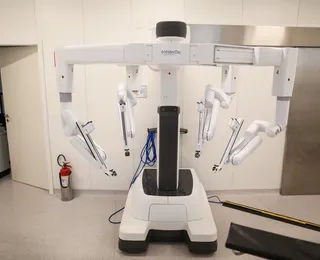 Tecnologia chinesa promete revolucionar cirurgia robótica no Brasil