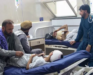 Terremoto deixa mais de 800 mortos no Afeganistão